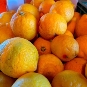 Zitronen 4,90 €/kg