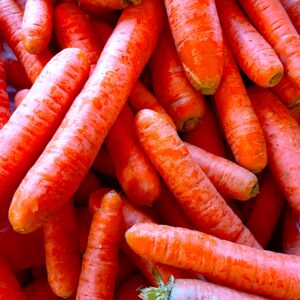 Möhren (gewaschen) 3,90 €/kg